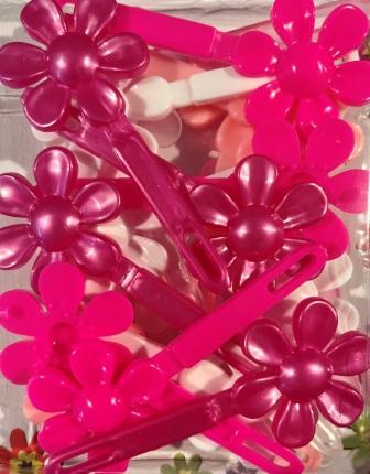 Shades of pink flower barrettes